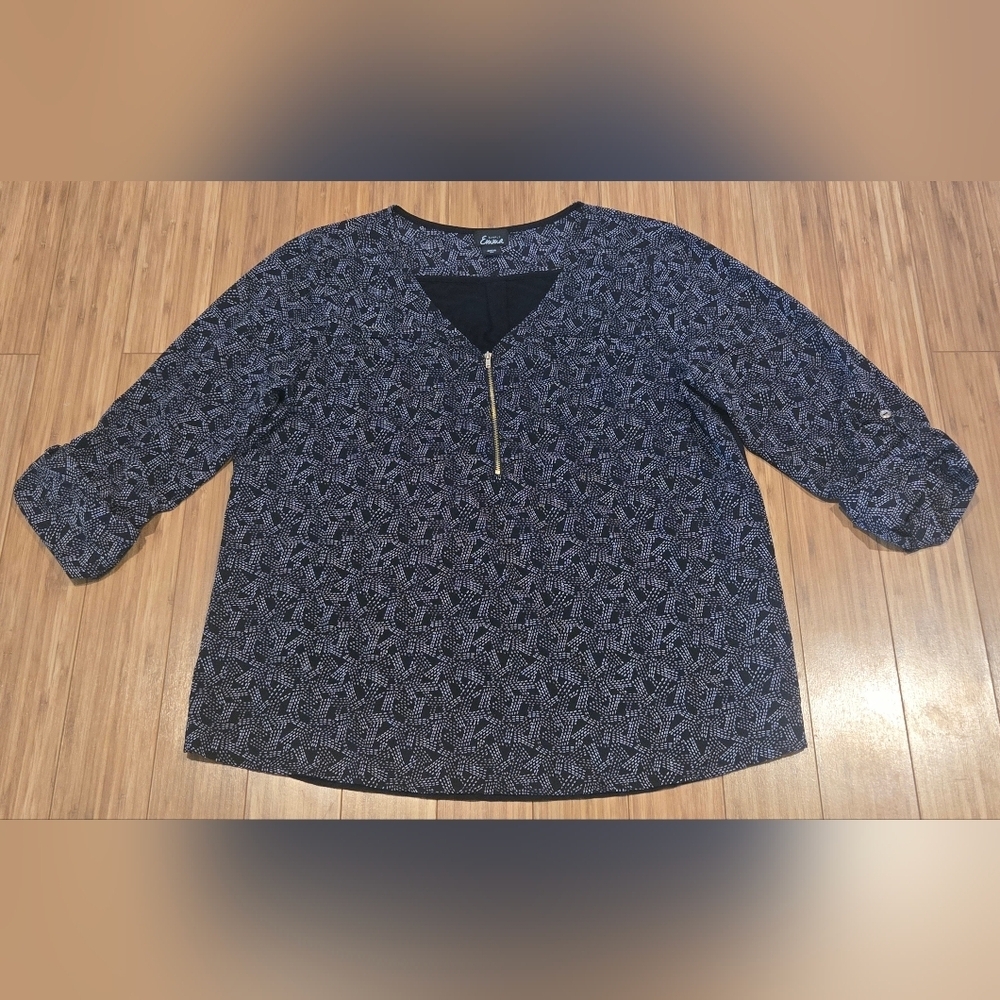 NWOT Simply Emma Patterned Women's Blouse